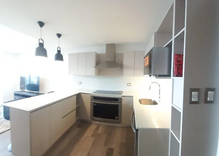 Apartamento 2 Habitaciones, Edificio Airali, Zona 10, Napoles