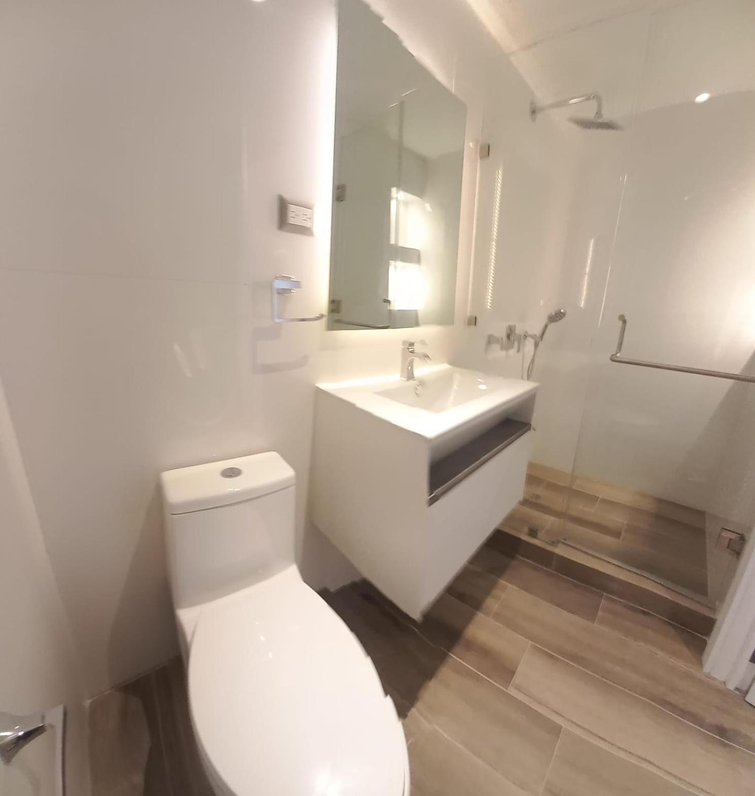 2 Habitaciones, Edificio Airali, Zona 10, Napoles Apartment Guatemala-Stadt