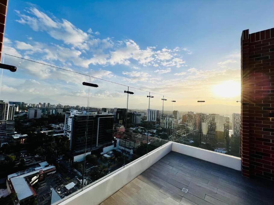 Apartment 2 Habitaciones, Edificio Airali, Zona 10, Napoles Guatemala-Stadt
